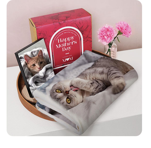 For M&hearts;M & her fur kids